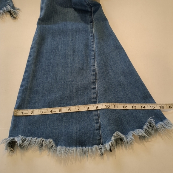 Blank Paige Women's Bell Bottom Jeans with Frayed Hem , Size M - Picture 4 of 7